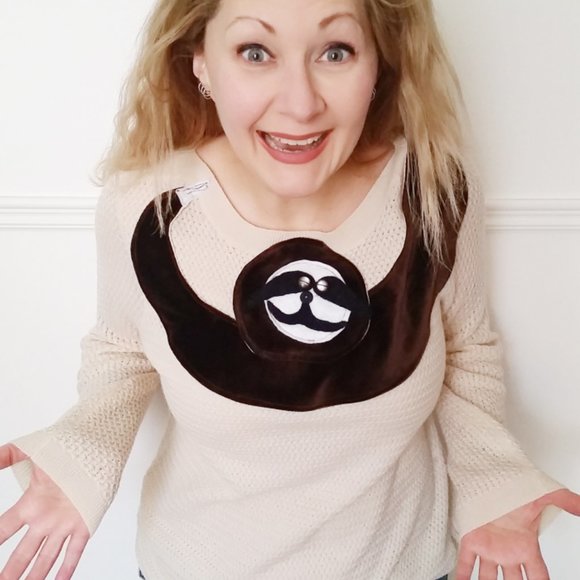 Confessions of a Refashionista Sweaters - Refashioned Velvet Sloth Sweater (M/L)